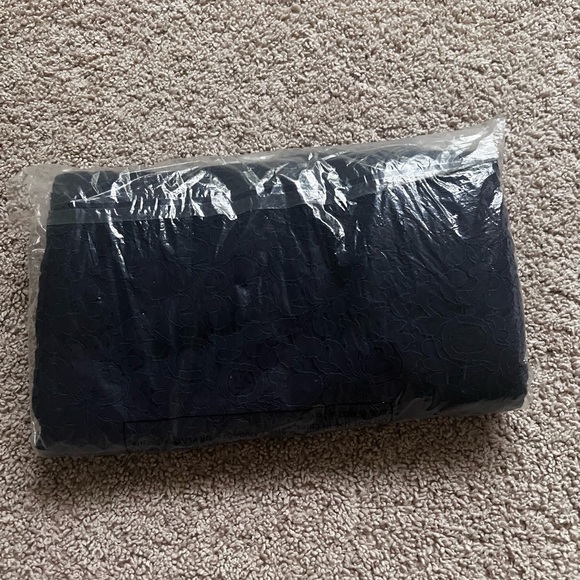 Isaac Mizrahi Midnight Blue Lace Pants - Picture 3 of 5